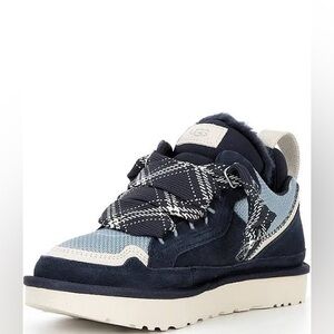 UGG Lowmel Sneakers in stunning Dark Indigo / Sea Salt  Size 9 Rare Color NWOB